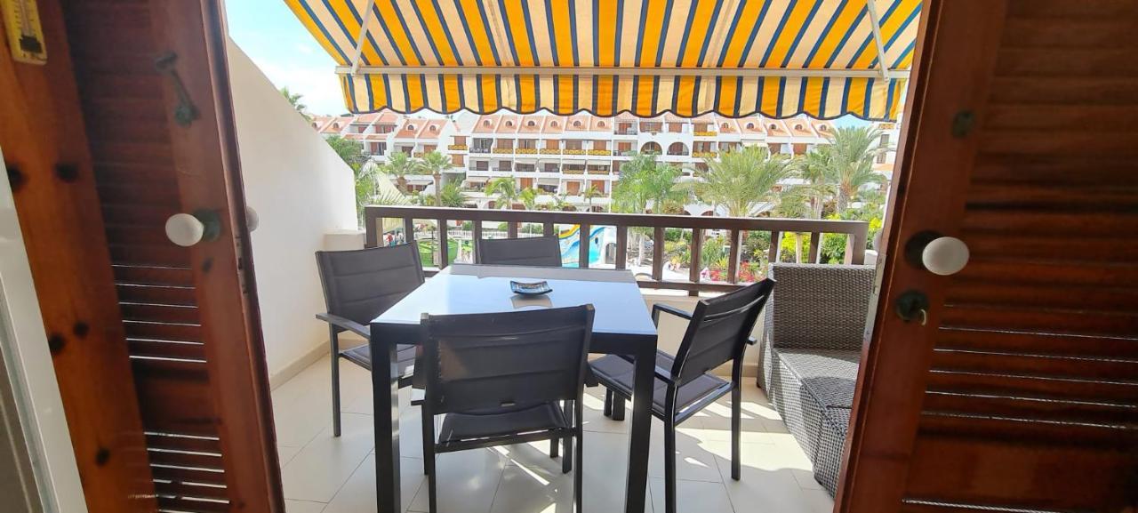 Parque Santiago 3 Studio Apartment Арона Екстериор снимка